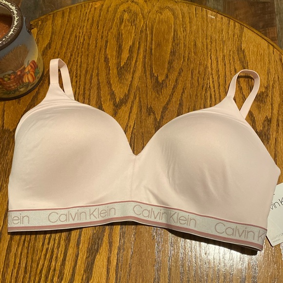 NWT Calvin Klein Bra Wireless Large Pink - Picture 1 of 8